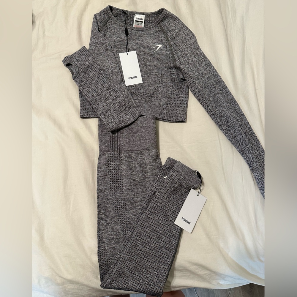 Gymshark Gray Fitted Crop Top and leggings set